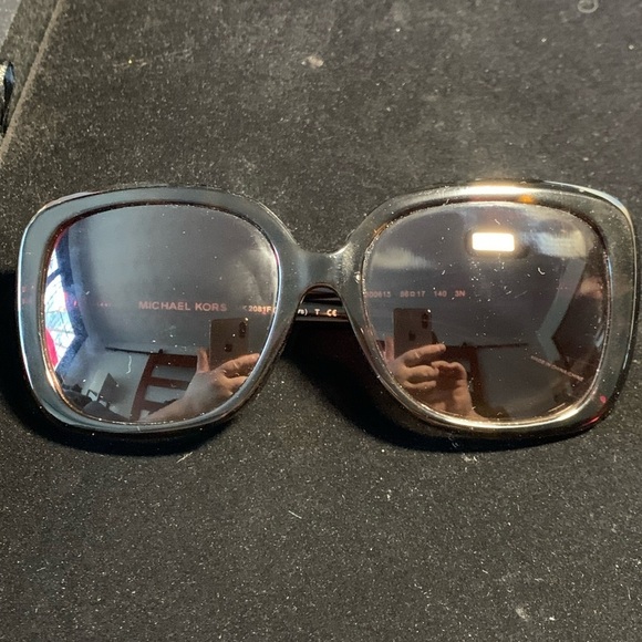 Michael Kors Sunglasses with hardshell case main image 7